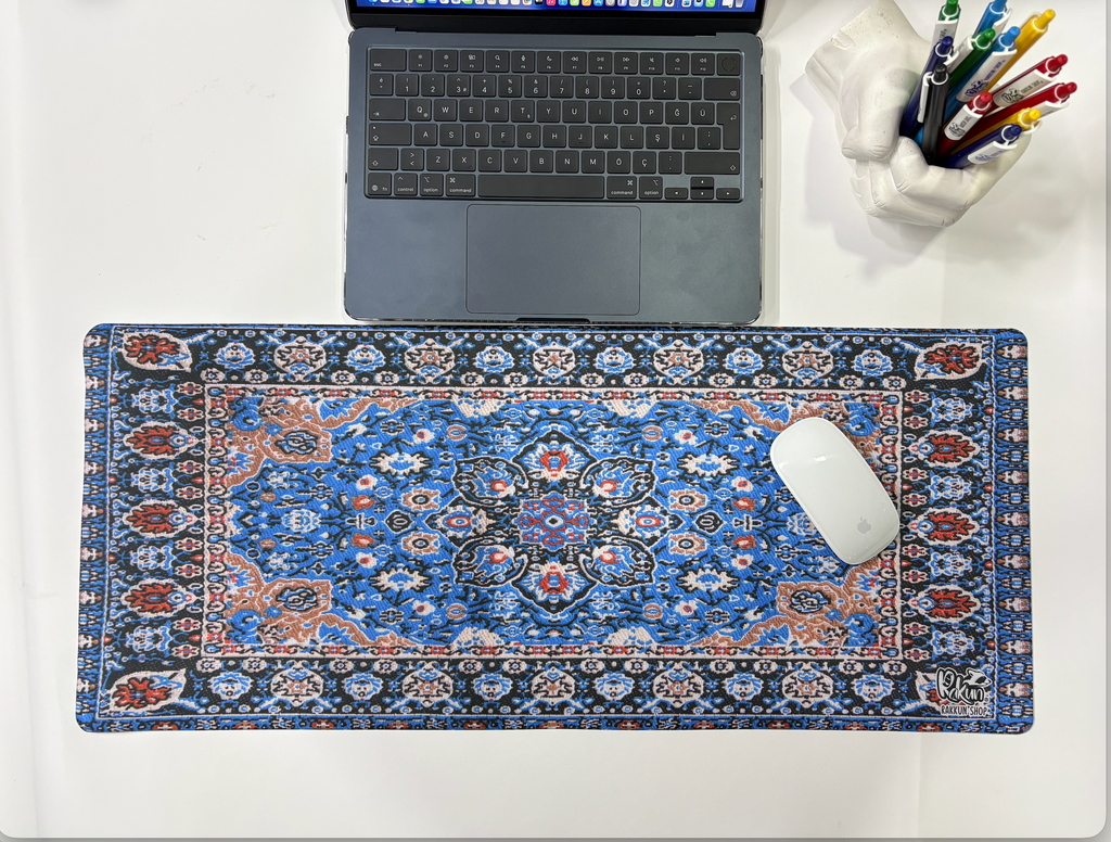 Mouse Pad, 30x70 cm, Mavi Halı Desen Baskılı, Kaymaz Taban, Bilek Destekli, Dikişsiz Kenar, Ergonomik, Ofis ve Oyuncular için (Mavi)